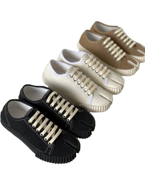 designer maison mihara yasuhiro woman shoe man indentations breathable rubber sneaker white floral shoe canvas classic trainer with box size, Black
designer maison mihara yasuhiro woman shoe man indentations breathable rubber sneaker white floral shoe canvas classic trainer with box size, Black