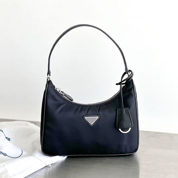 summer re-edition 2000 2005 safino bag luxury designer tote wallet clutch pochette triangle bag shoulder cross body bags women fashion hobo
summer re-edition 2000 2005 safino bag luxury designer tote wallet clutch pochette triangle bag shoulder cross body bags women fashion hobo