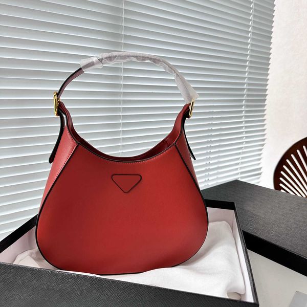 designer hobo bags women underarm purse handbag well-known tote solid color shopping purse shoulder wallets for women 230715
designer hobo bags women underarm purse handbag well-known tote solid color shopping purse shoulder wallets for women 230715