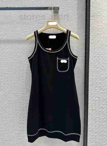basic & casual dresses designer 23 spring/summer color matching sleeveless tank dress, small style design, versatile style, slim new 4ehx, Black;gray
basic & casual dresses designer 23 spring/summer color matching sleeveless tank dress, small style design, versatile style, slim new 4ehx, Black;gray