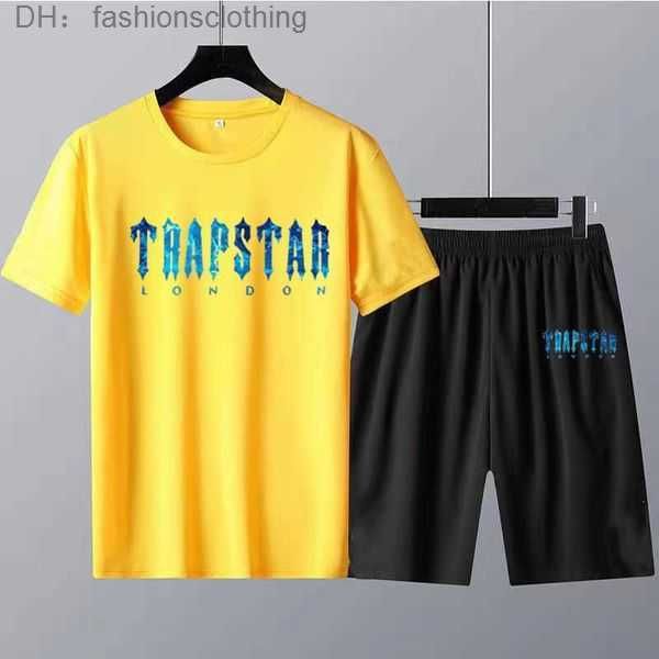 men's t-shirts new summer trapstar t shirt and shorts set luxury brand cotton tshirt print 2 piece suit women's tracksuit z0221 5, Gray
men's t-shirts new summer trapstar t shirt and shorts set luxury brand cotton tshirt print 2 piece suit women's tracksuit z0221 5, Gray
