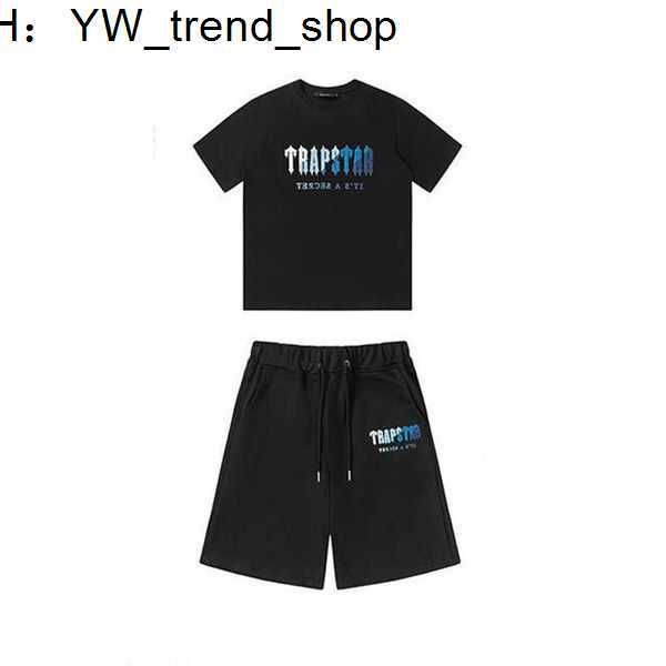 men's trapstar t shirt set letter embroidered tracksuit short sleeve plush shortsmotion 41es yk0k, Gray
men's trapstar t shirt set letter embroidered tracksuit short sleeve plush shortsmotion 41es yk0k, Gray