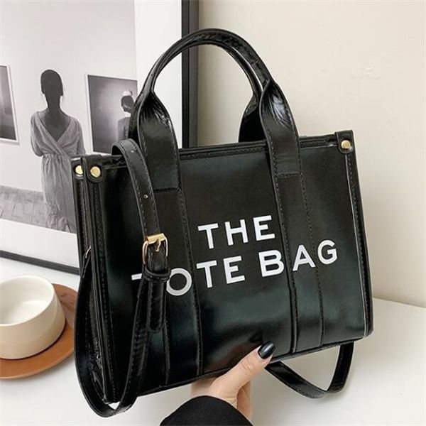 evening bags tote bag shoulder crossboby bags women handbag purse hardware letter zipper removable adjust shoulder strap
evening bags tote bag shoulder crossboby bags women handbag purse hardware letter zipper removable adjust shoulder strap