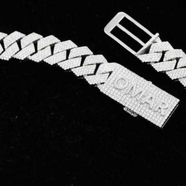 hiphop chains 18mm 925 sterling silver custom clasp iced out vvs moissanite cuban link chain
hiphop chains 18mm 925 sterling silver custom clasp iced out vvs moissanite cuban link chain