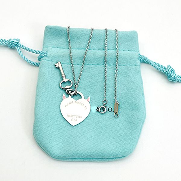 new chain necklaces 19mm heart key pendant women fashion couple jewelry stainless steel gifts for female accessories wholesale, Silver
new chain necklaces 19mm heart key pendant women fashion couple jewelry stainless steel gifts for female accessories wholesale, Silver