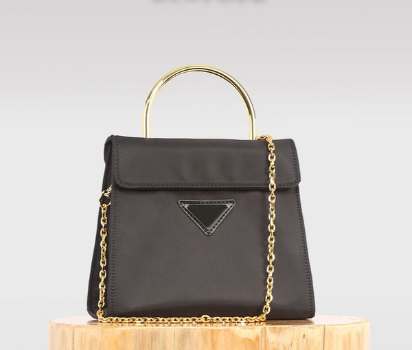evening bags 2023 women's fashion metal handheld casual nylon fabric versatile one shoulder crossbody bag briefcase 230721
evening bags 2023 women's fashion metal handheld casual nylon fabric versatile one shoulder crossbody bag briefcase 230721