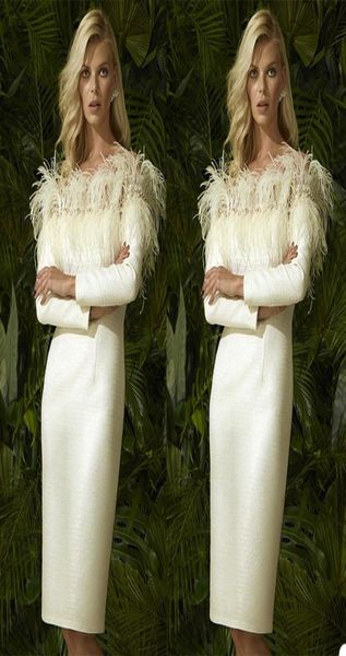carla ruiz 2020 feather mother of the bride dresses off the shoulder beaded knee length formal plus size wedding guest dress mothe9751172, Black;red
carla ruiz 2020 feather mother of the bride dresses off the shoulder beaded knee length formal plus size wedding guest dress mothe9751172, Black;red