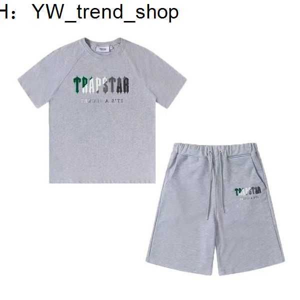 trapstar new men's t shirt short sleeve outfit chenille tracksuit black cotton london 171es bq2a, Gray
trapstar new men's t shirt short sleeve outfit chenille tracksuit black cotton london 171es bq2a, Gray