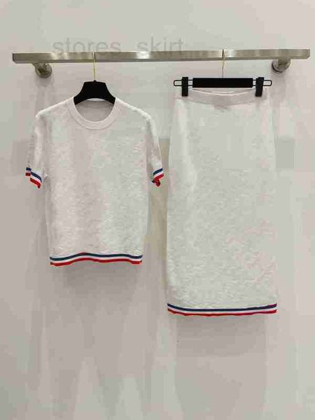 two piece dress designer spring/summer new product constellations series 16 pin letter jacquard ff knitted short sleeve half skirt fashion s, White
two piece dress designer spring/summer new product constellations series 16 pin letter jacquard ff knitted short sleeve half skirt fashion s, White