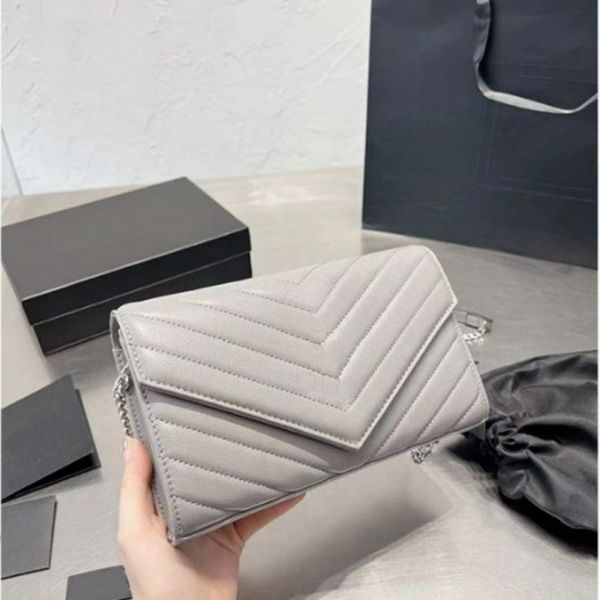 designer bag one shoulder fashion bag imported brown kid leather crossbody bag shopping crossbody bag can be paired with any clothing women&
designer bag one shoulder fashion bag imported brown kid leather crossbody bag shopping crossbody bag can be paired with any clothing women&
