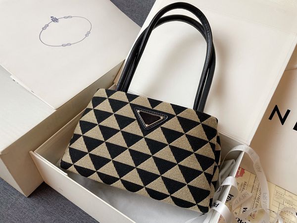 designer bag summer women's fashion pr casual tote straw bucket bag luxury shopping casual tote shoulder bags chpp-043
designer bag summer women's fashion pr casual tote straw bucket bag luxury shopping casual tote shoulder bags chpp-043
