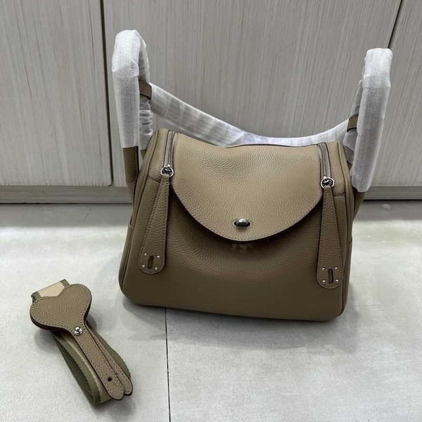 luxury hemrres tote bag h 2023 new family's layer cow skin and litchi pattern 18 26 lindys bag leather doctor medicine box portable fem
luxury hemrres tote bag h 2023 new family's layer cow skin and litchi pattern 18 26 lindys bag leather doctor medicine box portable fem
