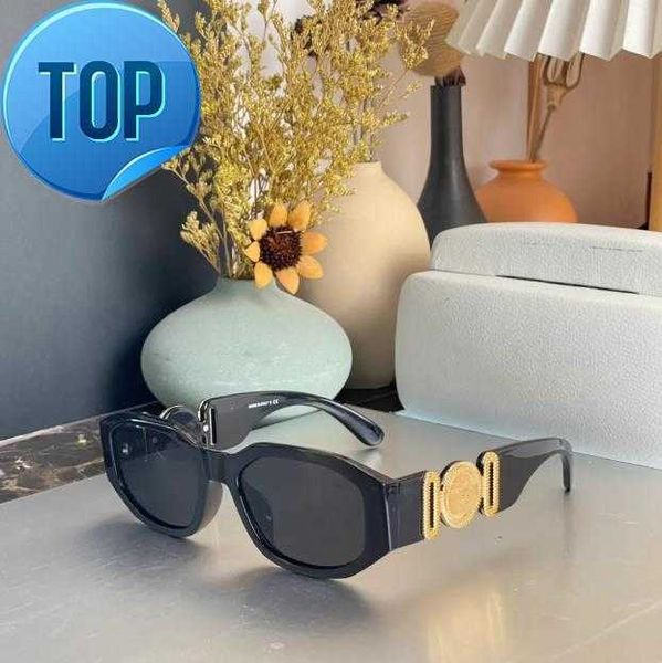 sunglasses integrated large frame sunglasses character headwear uv resistant 400 wide leg outdoor sports glasses metal accessories suitable, White;black
sunglasses integrated large frame sunglasses character headwear uv resistant 400 wide leg outdoor sports glasses metal accessories suitable, White;black
