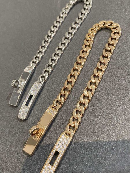 v gold thick chain for men and women high carbon diamond two color cnc craft bracelet, Golden;silver
v gold thick chain for men and women high carbon diamond two color cnc craft bracelet, Golden;silver