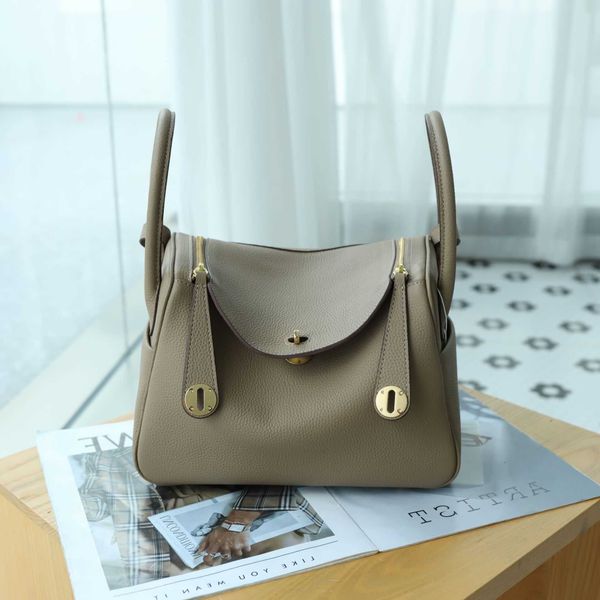 luxury hemrres tote bag 2023 women's bag new head layer cowhide light luxury small crowd design large capacity high grade feel bill of
luxury hemrres tote bag 2023 women's bag new head layer cowhide light luxury small crowd design large capacity high grade feel bill of