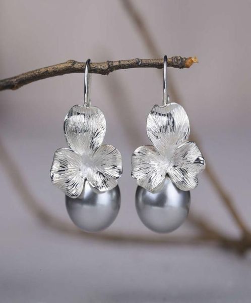 s925 silver shell small flower net red temperament personality trendy earrings7889374, Golden;silver
s925 silver shell small flower net red temperament personality trendy earrings7889374, Golden;silver
