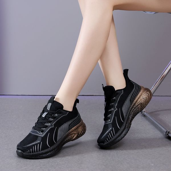 women's classic sneakers low lace up fashion comfortable running shoe men's shoe trail women outdoor walking shoes women breathe m
women's classic sneakers low lace up fashion comfortable running shoe men's shoe trail women outdoor walking shoes women breathe m
