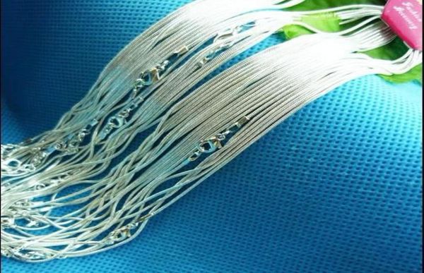 wholesale 925 silver chains necklace chain necklaces 2mm 16"-24" 50pcs /lot s031215421
wholesale 925 silver chains necklace chain necklaces 2mm 16"-24" 50pcs /lot s031215421