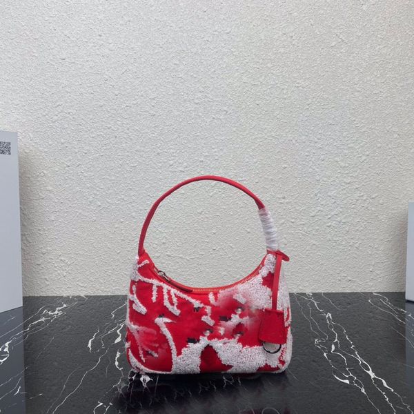 2023 designerbag highqualitybag fashionclassi handbag brand crossbody bag pattern mini handbag
2023 designerbag highqualitybag fashionclassi handbag brand crossbody bag pattern mini handbag