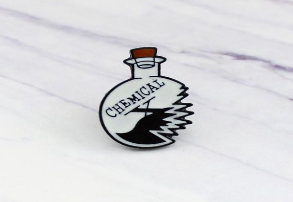 chemical experiment bottle broken quotchemicalquot decoration special cartoon lapel denim enamel badge gift for children pins8744930, Gray
chemical experiment bottle broken quotchemicalquot decoration special cartoon lapel denim enamel badge gift for children pins8744930, Gray