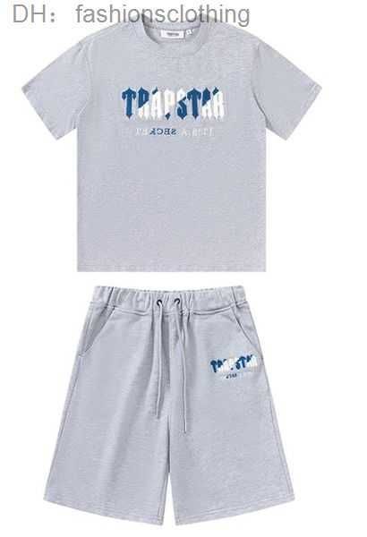 mens trapstar t shirt short sleeve print outfit chenille tracksuit black cotton london streetwear s-2xl 1 9ren, Gray
mens trapstar t shirt short sleeve print outfit chenille tracksuit black cotton london streetwear s-2xl 1 9ren, Gray