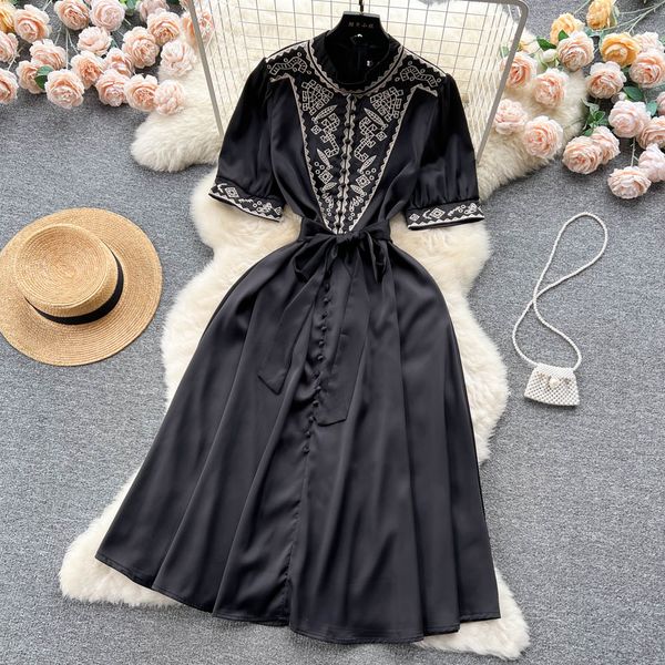 basic casual dresses summer vintage satin embroidery dress women stand collar single breasted high waist bandage lace up black party vestido, Black;gray
basic casual dresses summer vintage satin embroidery dress women stand collar single breasted high waist bandage lace up black party vestido, Black;gray
