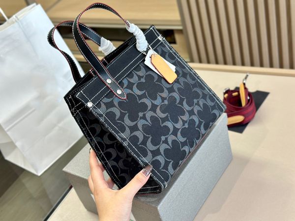 designer woman casual tote bags fashion microfiber leather telfars shopping handbag classic high capacity luxury totes bag
designer woman casual tote bags fashion microfiber leather telfars shopping handbag classic high capacity luxury totes bag