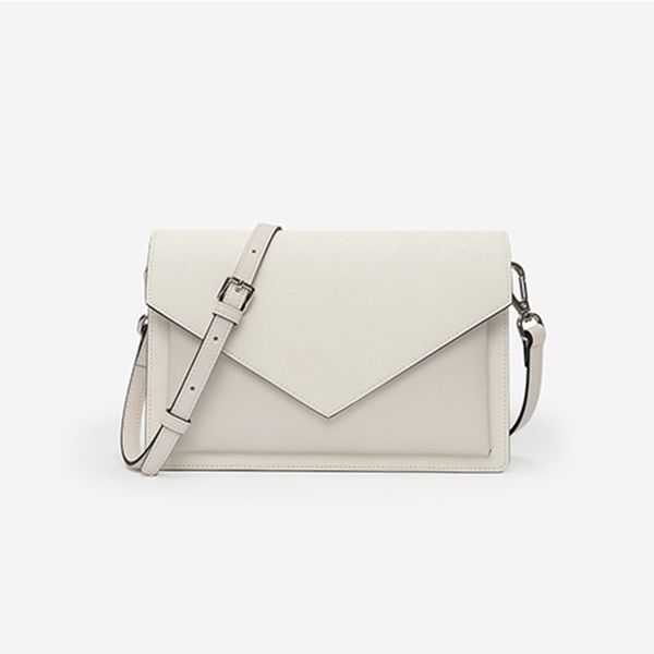 designer tote bag elegant and high-end women's bag shoulder bag 2023 new fashion versatile crossbody bag
designer tote bag elegant and high-end women's bag shoulder bag 2023 new fashion versatile crossbody bag