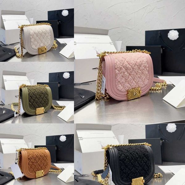 luxury designer bag c bag saddle leather luxury crossbody black purse fashion rhombus chain new messenger leisure designer bags
luxury designer bag c bag saddle leather luxury crossbody black purse fashion rhombus chain new messenger leisure designer bags