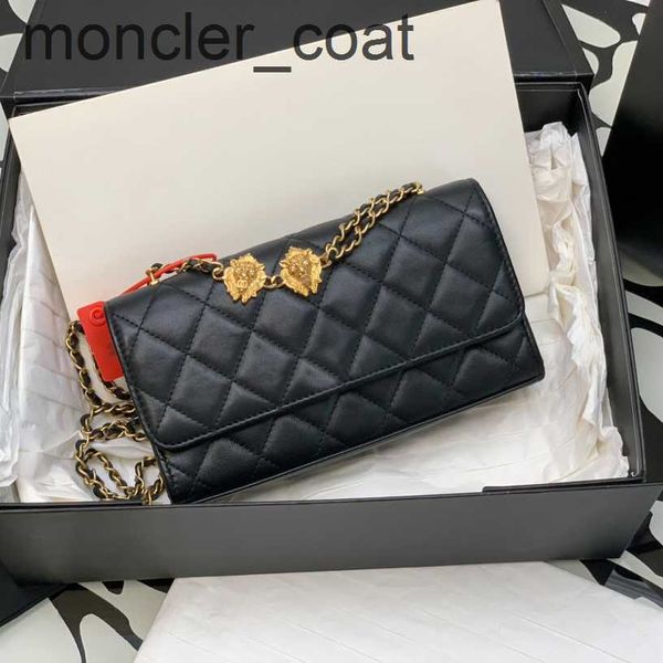 cosmetic bags cases 10a flip bag designer bag 17.2cm woc lady purse genuine leather chain bag shoulder bags with box c672gnr3
cosmetic bags cases 10a flip bag designer bag 17.2cm woc lady purse genuine leather chain bag shoulder bags with box c672gnr3