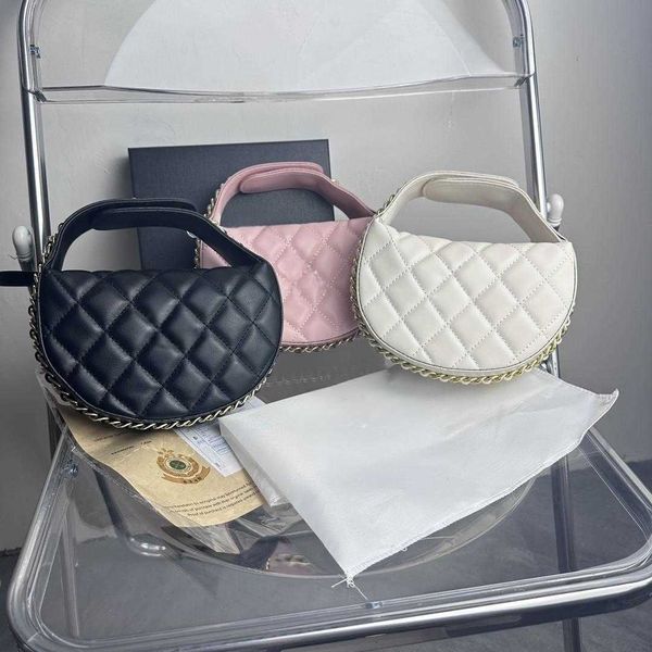 designer bag dinner trendy new handmade chain wearing exquisite crescent bag handheld one shoulder for women
designer bag dinner trendy new handmade chain wearing exquisite crescent bag handheld one shoulder for women