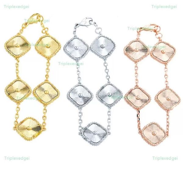 s925 silver designer necklace fritillaria fashion classic 4four leaf clover charm bracelets bangle chain 18k gold for womengirl 1243912
s925 silver designer necklace fritillaria fashion classic 4four leaf clover charm bracelets bangle chain 18k gold for womengirl 1243912