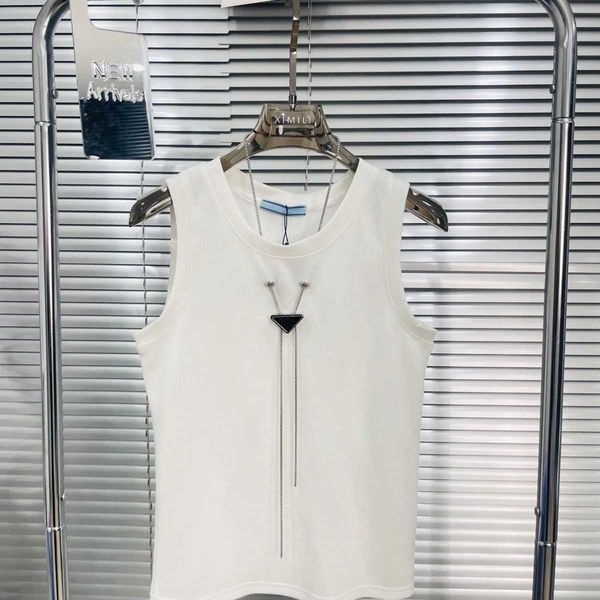 summer ladies wear neck chain broadband vest, polyester fabric soft and comfortable, metal chain fashion trend, party daily fashion., White
summer ladies wear neck chain broadband vest, polyester fabric soft and comfortable, metal chain fashion trend, party daily fashion., White