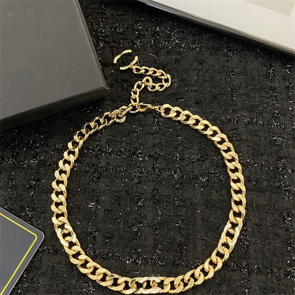2023 latest women pendant necklaces ccity metal brass gold choker women jewelry designer luxury accessories 123434, Silver
2023 latest women pendant necklaces ccity metal brass gold choker women jewelry designer luxury accessories 123434, Silver