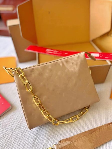 10a new women's designer luxury organ handbag simple and generous multi purpose one shoulder crossbody bag
10a new women's designer luxury organ handbag simple and generous multi purpose one shoulder crossbody bag