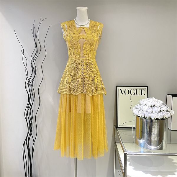 basic casual dresses summer elegant water soluble lace embroidery patchwork mesh dress women's sleeveless flower crochet evening party, Black;gray
basic casual dresses summer elegant water soluble lace embroidery patchwork mesh dress women's sleeveless flower crochet evening party, Black;gray