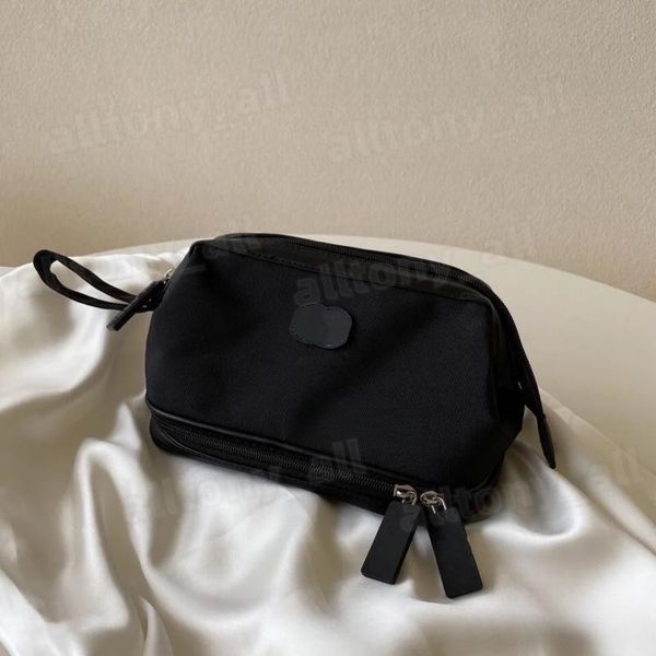 cosmetic bags oxford dry wet organizer makeup bag large wash bags luxurys make up bag letter brand portable cosmetic pouch
cosmetic bags oxford dry wet organizer makeup bag large wash bags luxurys make up bag letter brand portable cosmetic pouch