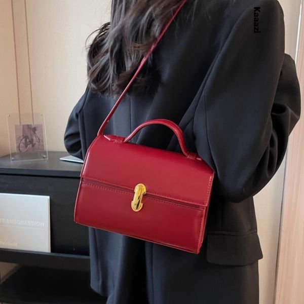 evening bags vintage classic designer crossbody for women 2023 leather shoulder bag high fashion purses and handbags luxury casuals 230721
evening bags vintage classic designer crossbody for women 2023 leather shoulder bag high fashion purses and handbags luxury casuals 230721