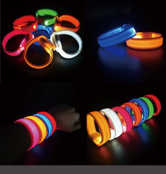 led luminous hand ring activity cheer supplies luminous gift fluorescent flash bracelet lantern stick
led luminous hand ring activity cheer supplies luminous gift fluorescent flash bracelet lantern stick