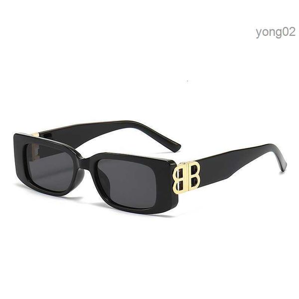 frames 2022 b-shaped small box bb glasses personalized female sunglasses, White;black
frames 2022 b-shaped small box bb glasses personalized female sunglasses, White;black