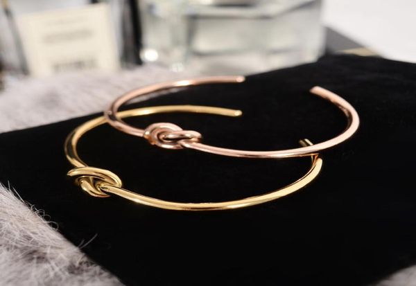 yun ruo 2020 new fashion luxury knot lovers bangle rose gold color women birthday gift party titanium steel jewelry never fade4481343, Black
yun ruo 2020 new fashion luxury knot lovers bangle rose gold color women birthday gift party titanium steel jewelry never fade4481343, Black