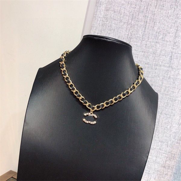 women c letter logo pendant necklaces ccity silvery chokers woman luxury designer gold necklace jewelry 5113423, Silver
women c letter logo pendant necklaces ccity silvery chokers woman luxury designer gold necklace jewelry 5113423, Silver