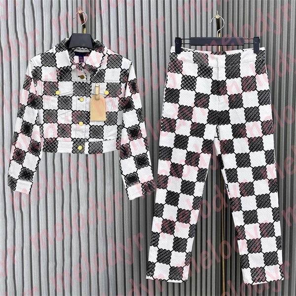 women denim pants set letter plaid print denim jackets retro designer womens jeans short style cardigan coat, White
women denim pants set letter plaid print denim jackets retro designer womens jeans short style cardigan coat, White
