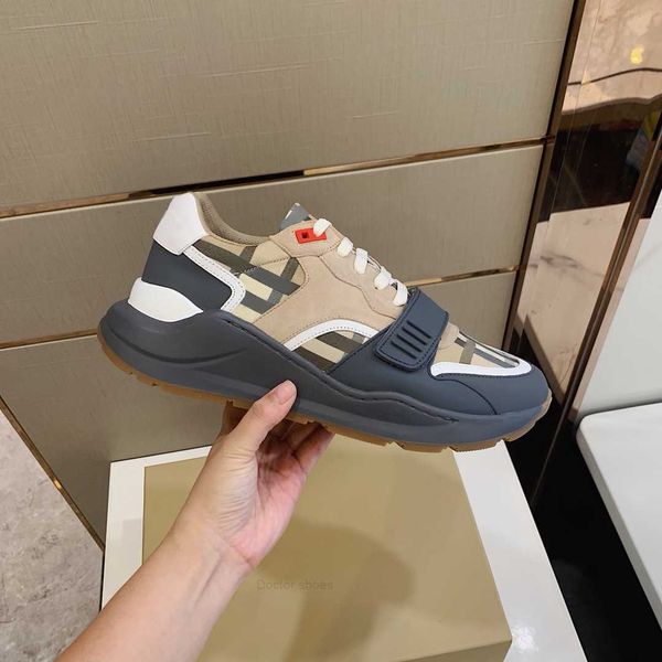 men shoes autumn and winter new products classic plaid sneakers cotton pplaid rubber outsole comfortable lightweight, Black
men shoes autumn and winter new products classic plaid sneakers cotton pplaid rubber outsole comfortable lightweight, Black