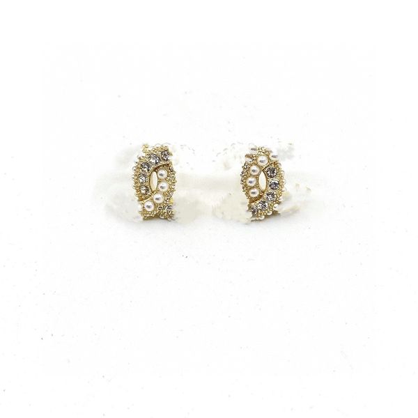 2023 mixed simple fashion style drop delicate earring channel smooth words c shape for women ccity wedding jewelry gift with box mx4a, Golden;silver
2023 mixed simple fashion style drop delicate earring channel smooth words c shape for women ccity wedding jewelry gift with box mx4a, Golden;silver