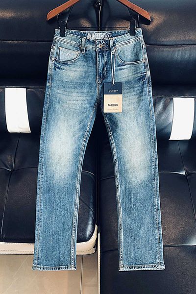 dark blue jeans men's 2023 spring and autumn american classic retro letter embroidery printed straight pants
dark blue jeans men's 2023 spring and autumn american classic retro letter embroidery printed straight pants