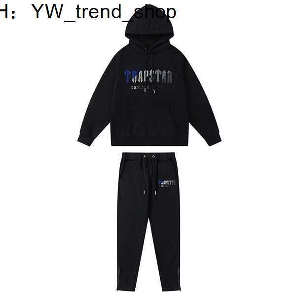 8 styles trapstars hoodies towel embroidery mens hoodie designers clothing europe and american style sweatshirt designer trapstar tracksuits, Black
8 styles trapstars hoodies towel embroidery mens hoodie designers clothing europe and american style sweatshirt designer trapstar tracksuits, Black