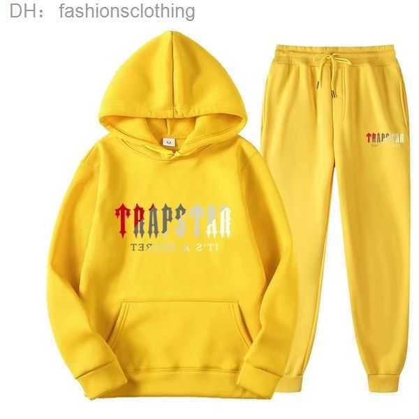 23ss mens designers tracksuits jogger sportswear casual sweatershirts sweatpants streetwear pullover trapstar fleece sports suit tracksuit 5, Black
23ss mens designers tracksuits jogger sportswear casual sweatershirts sweatpants streetwear pullover trapstar fleece sports suit tracksuit 5, Black