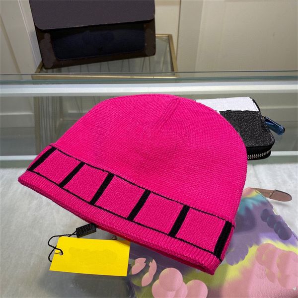 2023 new fashion designer beanie women mens knitted scarf hat set winter warm hats and scarves beanie hat for men with box2410, Blue;gray
2023 new fashion designer beanie women mens knitted scarf hat set winter warm hats and scarves beanie hat for men with box2410, Blue;gray