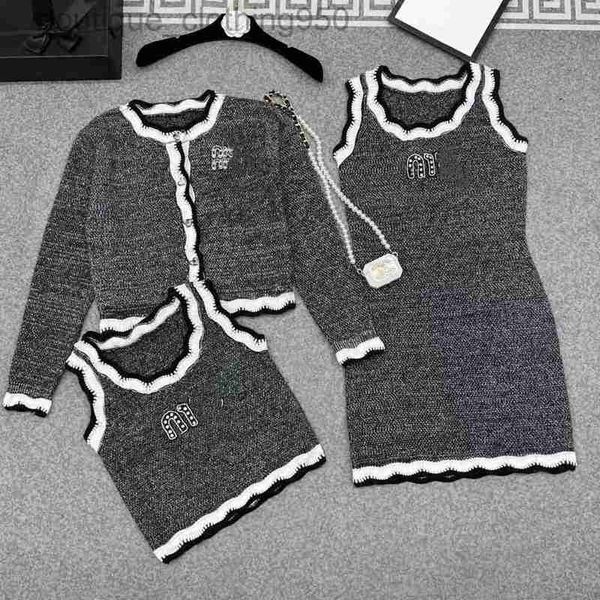 fashion womens casual dresses autumn new bright silk series letter beaded sleeveless tank long sleeve heart button cardigan women, Black;gray
fashion womens casual dresses autumn new bright silk series letter beaded sleeveless tank long sleeve heart button cardigan women, Black;gray